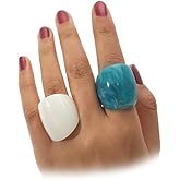 DZSYJKTM 2Pcs Chunky Resin Knuckle Dome Rings Set for Women Dainty Large Y2k Acrylic Finger Nail Ring Pack Big Two Tone Plastic Statement Jewelry Gifts