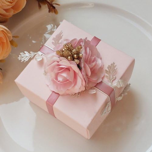 Moleya 20pcs Pink Party Favors Paper Gift Boxes Wedding Favor Boxes with Lids for Party Favors,Decoration,Wedding,Birthday,Anniversary,Bridal Shower,Baby Shower--2.56(L)*2.56(W)*1.77(H)