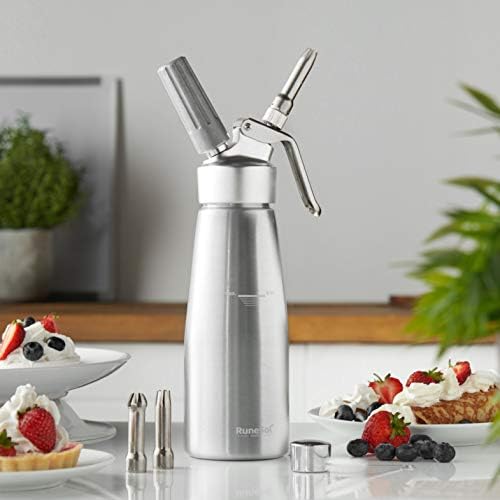 RuneSol® Home Whipper Siphon à crème chantilly professionnel avec 3 douilles en acier inoxydable. Siphons compatible avec les cartouches N20 (non inclus) - Cuisine A Vivre RuneSol® Home Whipper Siphon à crème chantilly professionnel avec 3 douilles en acier inoxydable. Siphons compatible avec les cartouches N20 (non inclus)