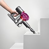 Dyson V7