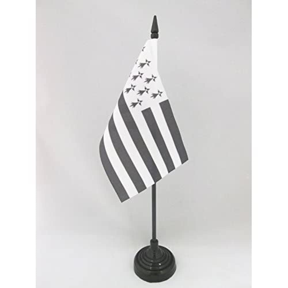 AZ FLAG - Brittany alternative Table Flag 4'' x 6'' - breton Office Mini Banner 100% Polyester 15 x 10 cm - Mini Desk Flag with 10'' Pole and Black Plastic Base