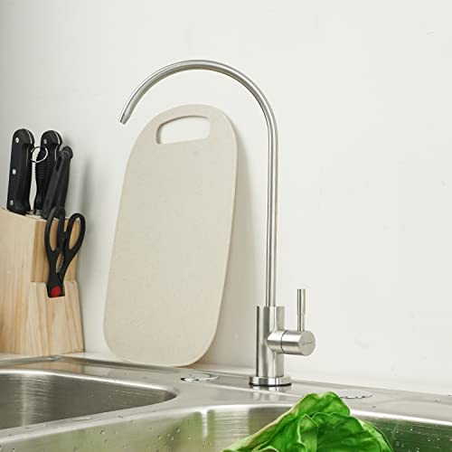 SOLVEX Grifo de Filtro Purificador de Agua Potable, Llave de Filtro de Agua para Cocina, Grifo de filtro, Grifo Giratorio de Acero Inoxidable de 360 ​​Grados, Acabado Níquel Cepillado, SP-10016