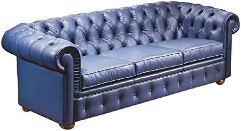 Camas, Sofa Mod. Chesterfield, Refined Leather Sofa Executed with Great Attention to Detail in Quilted