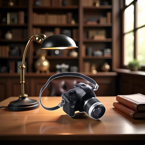 1:4 Scale Mini Camera Prop Ornament Vintage Camera Model, Miniature Digital Camera Mini Decoration Accessories Photography Props Ornament(Style 4)