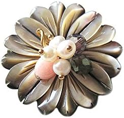 Hanabe Women Handmade Daisy Chrysanthemum Flower Mother of Pearl Small Point Beaded Brooch Pin Grey