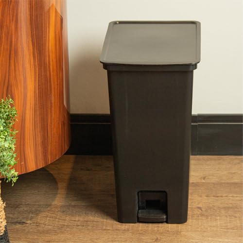 Lixeira Fly com Pedal 20L Paramount – Lixeira Plástica Grande com Tampa, Abertura sem Contato, Mais Higiene e Praticidade, Ideal para Cozinha, Escritório, Área Gourmet e Uso Profissional (Preto)