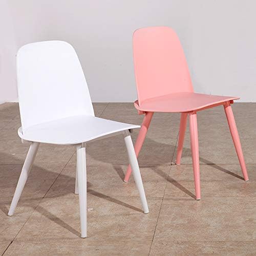 Muuto Style Nerd Chair in Plastic