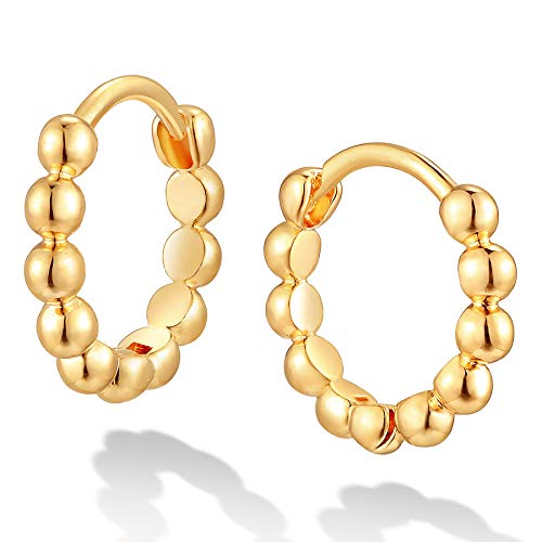 DREMMY STUDIOS Dainty CZ Pendientes de aro Huggie con relleno de oro de 18 quilates, gruesos, simples, bonitos, gruesos, redondos, con volantes, con forma de bola, con forma de estrella, pendientes de aro, con circonita cúbica, minimalista, regalo persona
