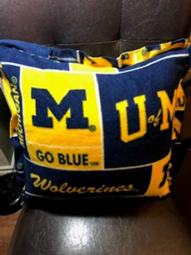Amazon Com University Of Michigan Wolverines Collegiate Fleece