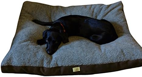 WET NOSE® - LARGE-sized LUXURY MATTRESS shaped dog bed in grey fleece. Super soft fleece top. Unique luxury deep fill channelled fibre filling to prevent shape loss. Size 44" x 35" x 7" thick. Size suitable for labrador, boxer or similar. Made in Britain.