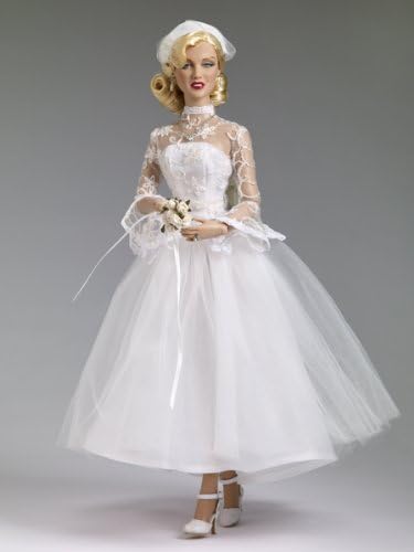 Marilyn Monroe Shipboard Wedding Le300