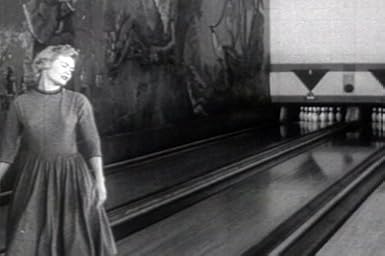 Classic Bowling Films Dvd 1950s Brunswick Bowling Alleys Lanes Balls Automatic Pin Setters Machines Culture History Films Including The Bowling Instruction Film Let S Go Bowling Amazon De Dvd Blu Ray