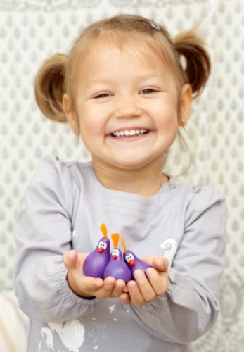 Blue Orange Games Chickyboom Award Winning Wooden Skill Building Balancing Game for Kids