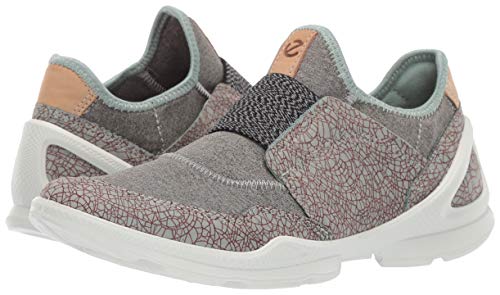 ecco biom street slip on