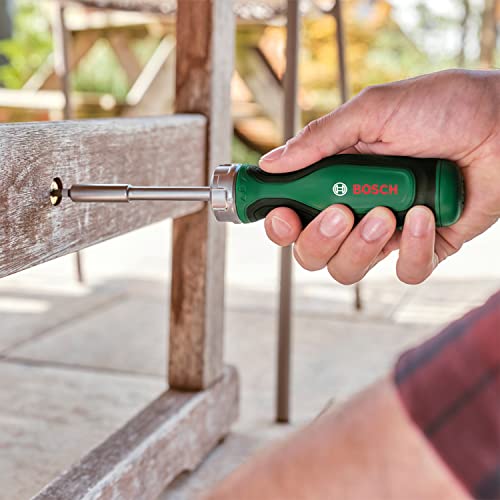 Bosch Ratschenschraubendreher mit Bit Magazin, 12-teilig (Ratschenschraubendreher mit hohem Drehmoment; 12 Bits im integrierten Bitmagazin enthalten; magnetischer Bithalter) - Amazon Edition thumbnail 2