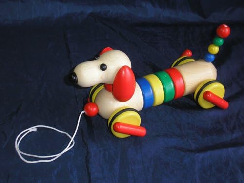 Amazon 木のおもちゃ プルトイ おさんぽワンちゃん 日本製 積み木 おもちゃ