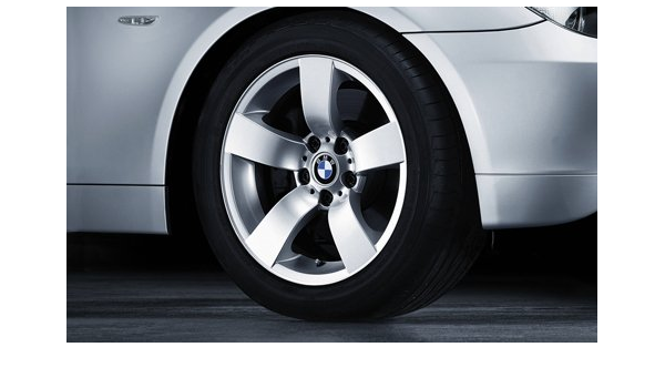 Original BMW de llantas de aleación de 5 E60 E61 LCI Estrella ...