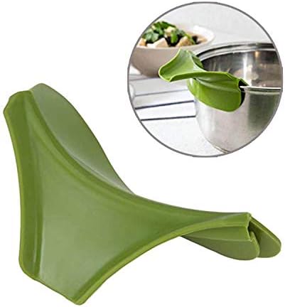 Silicone Funnel Water Soup Pour Spout Pot Anti-spill Edge Deflector For Pots Pans and Bowls and Jars Kitchen Gadget Tool，Set of 4 PCS (Green)