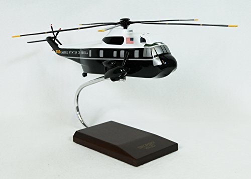 Mastercraft Collection VH-3D Seaking Helicopter Chopper Model Scale: 1/48