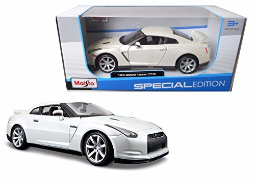 New 1:24 W/B SPECIAL EDITION - WHITE 2009 NISSAN GT-R Diecast Model Car By Maisto