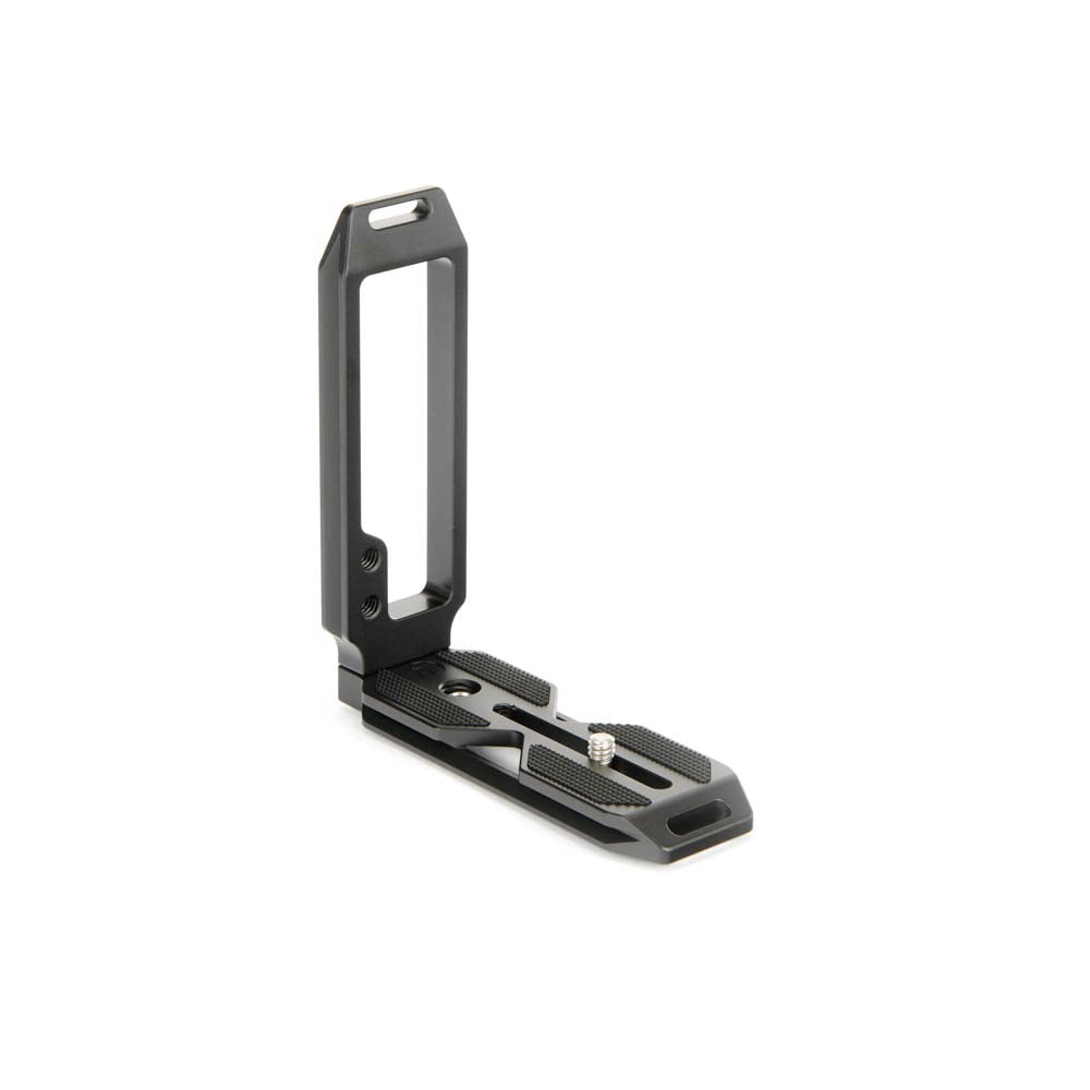3 Legged Thing QR11 2.0 Universal Camera L-Bracket - Arca Swiss Compatible L-Bracket for Full Bodied Cameras - Darkness (Matte Black) (QR11-FBB 2.0)