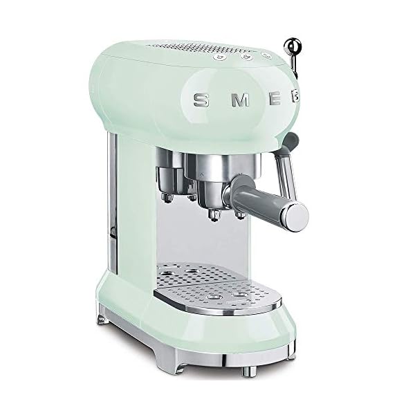 Cafetera Expresso Italiana Smeg ECF01PGEU 220v. Verde