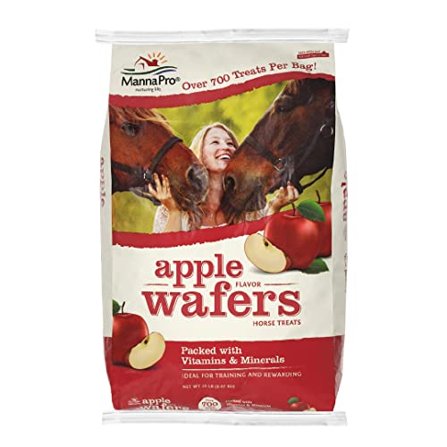 Manna Pro Apple Wafers Treats for Horses Packed with Vitamins