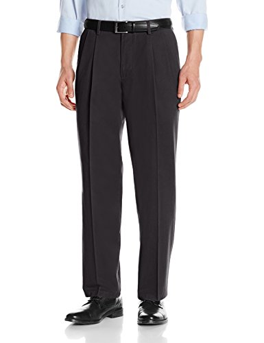 Amazon Essentials Men's Classic-Fit Wrinkle-Resistant Pleated Chino Pant, Washed Black, 40W x 34L