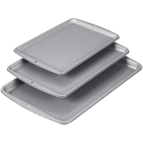 Wilton Recipe Right 3 Piece Cookie Pan Set The Home Kitchen Store