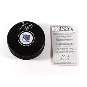 Kevin Hayes Signed NHL Souvenir Hockey Puck Rangers Steiner Auto - Autographed NHL Pucks