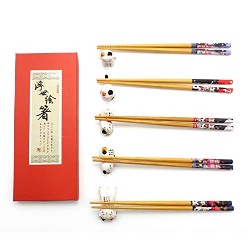5 Pairs Chopsticks and Chopstick Rest Set, Cute Lucky Cat Chopsticks Holder 5 Cats, Classic Japanese Style Bamboo Natural Reusable Chopsticks, Dishwasher - Safe, Chopsticks Holder Gift Set (Lucky Cat)