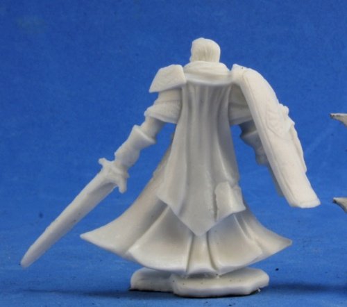 RPR89024 Bones Holy Vindicator Miniature Reaper