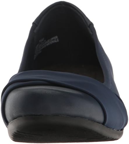baretraps women's mitsy flat