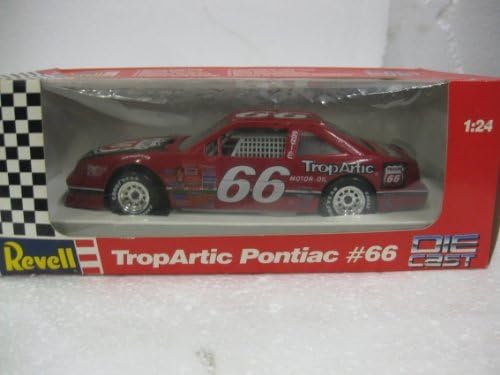 Revell 1/24 Scale Authentic Die-Cast TropArtic Pontiac #66