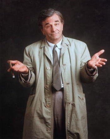 Amazon ブロマイド写真 ピーター フォーク 海外ドラマ 刑事コロンボ 両手を広げるコロンボ ノーブランド品 アイドル 芸能人グッズ 通販