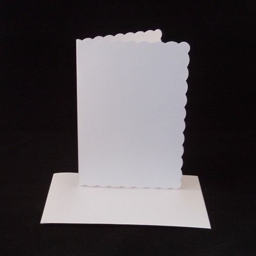 10 x A4 White Scalloped Card Blanks with White Envelopes