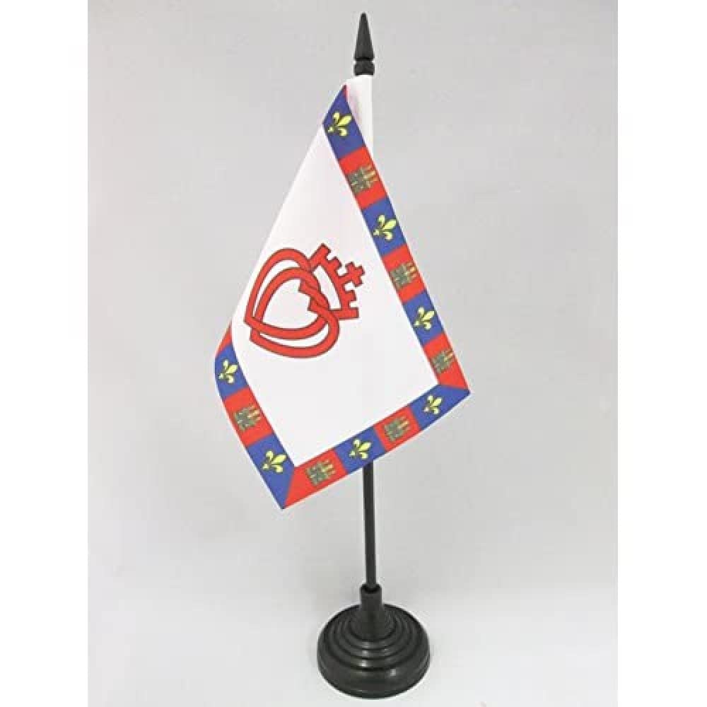 AZ FLAG - Vendée Coat of arms Table Flag 4'' x 6'' - catholic Office Mini Banner 100% Polyester 15 x 10 cm - Mini Desk Flag with 10'' Pole and Black Plastic Base