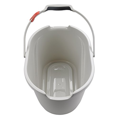2 OXO+Angled+Measuring+Bucket+Gallons