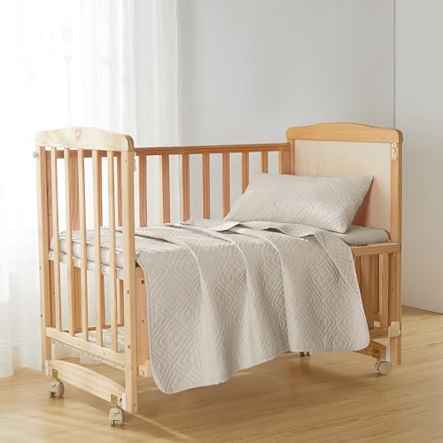 Hearth & Harbor 3-Piece Toddler Bedding Set – Soft, Breathable All-Season Quilt…