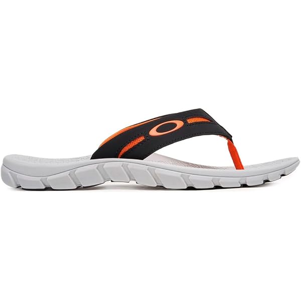 Amazon.com | Oakley Men display picture 1