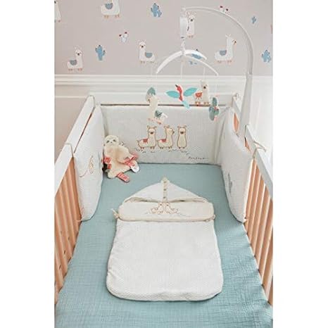 Estiloss Com Cadeaux De Naissance Et Souvenirs Bebe Puericulture Noukies Mobile Musical Moris Et Sacha