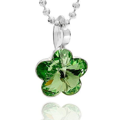 Butterfly Stylish Silver Necklace With Flower Element Green Crystal Pendant From EU
