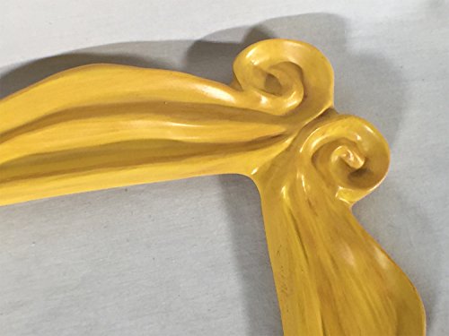 5 Friends+Monicas+Peephole+Door+Frame