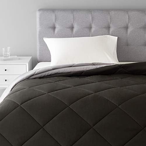 Amazon Basics Reversible Microfiber Comforter Blanket – Twin/Twin XL, Black / Grey Amazon Basics Reversible Microfiber Comforter Blanket – Twin/Twin XL, Black / Grey