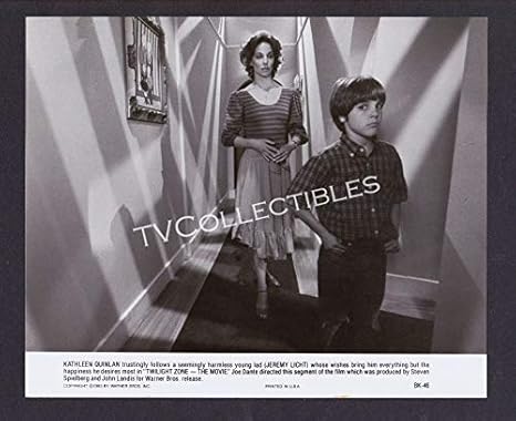 Amazon Co Jp 写真を押す トワイライトゾーン 映画 19 キャスリーン クインラン ジェレミー リッチ Cs ホーム キッチン