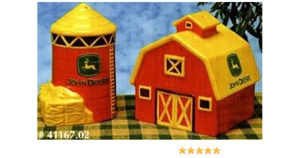 Amazon Com John Deere On The Farm Ceramic Salt Pepper Shaker