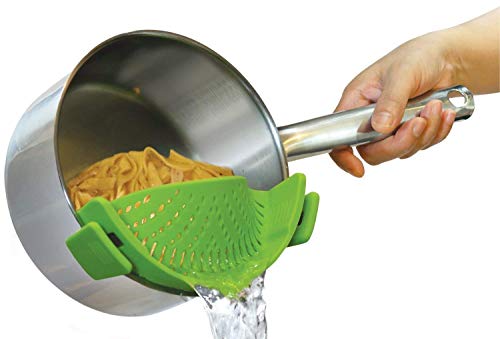 Biout Clip-On Strainer, Green Silicone Pasta Clip On Strainer, Dishwasher Safe Colander, Universal Size Fit Most Pans, Suitable For Draining Pasta, Vegetables, Potatoes, Etc. (Green) (611702987911)