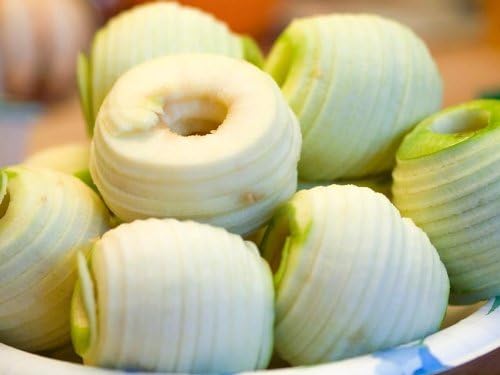 DASHUHUWAI®Quick Triple Feature Heavy Duty Apple Peeler, Slicer &amp; Corer / Peel, Slice and Core Simultaneously / Works for Apples, Potatoes, Pears / High Precision Stainless Steel Blades / Quality Professional Grade Fruit Peeler &amp; Spiral Slicer Tool / Great for Everyday Kitchen Use and for Making Quick Healthy Snacks for Kids &amp; Work / Strong Suction Base (Red)