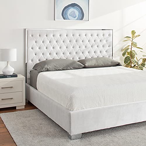 Meridian Furniture Lexi Collection Modern Contemporary Velvet