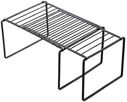 Estante retráctil en gabinete, encimeras, espacio de almacenamiento